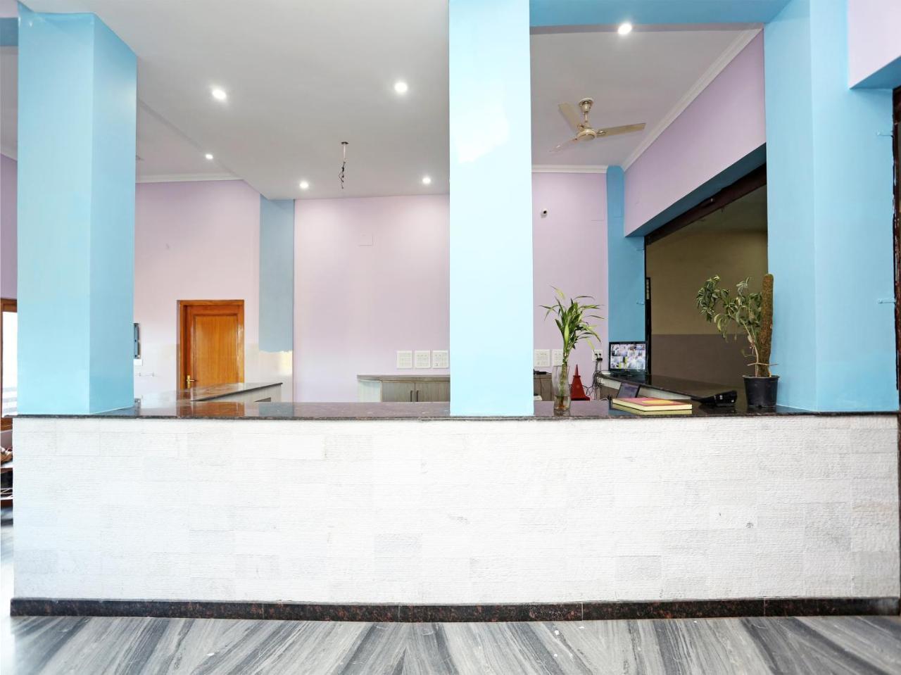 Oyo 19638 Hotel Jay Continental Almora Εξωτερικό φωτογραφία