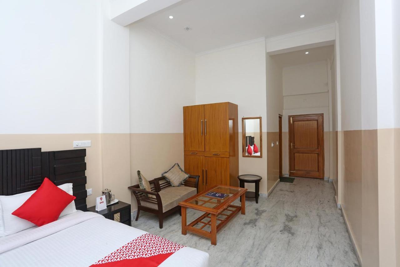 Oyo 19638 Hotel Jay Continental Almora Εξωτερικό φωτογραφία