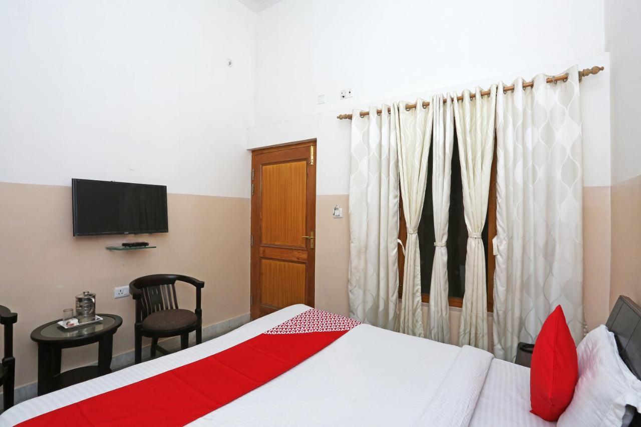 Oyo 19638 Hotel Jay Continental Almora Εξωτερικό φωτογραφία